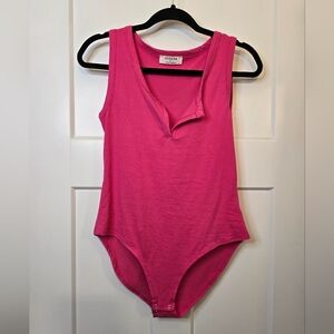 Sleeveless bodysuit